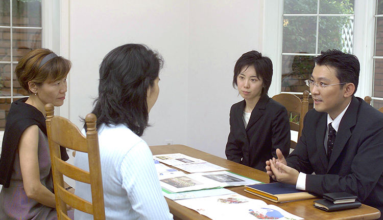 一日葬 一日葬の詳しい流れ 葬儀 葬式 家族葬なら日比谷花壇のお葬式